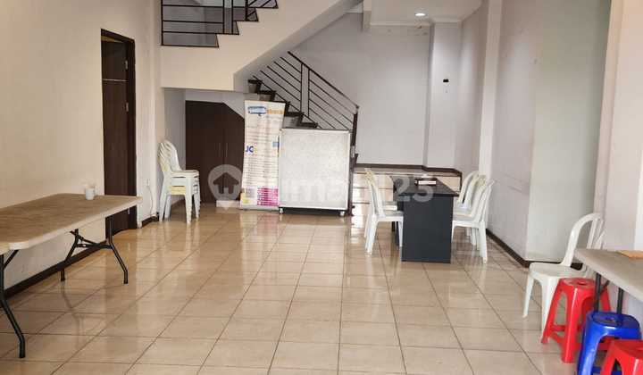 Quick Sale Cheap 4-Unit Connected Shophouse at Smart Market Daan Mogot