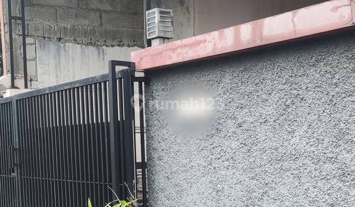 Dijual Cepat Rumah Hook 2 Lt di Taman Palem Lestari, Jakarta Barat 1