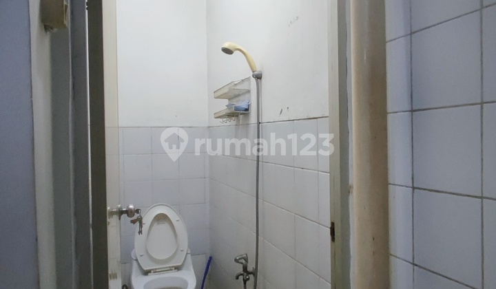 Dijual murah rumah LT 75M² 2 LT di Taman Palem Lestari 2