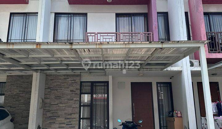 Disewakan Rumah Bagus Rapi Siap Huni di Green Lake City Cluster Asia 1