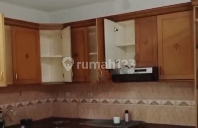 For Rent / For Sale House in Citra Garden 3 2