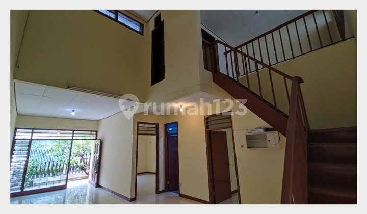 For Rent, Move-in Ready House in Tomang, West Jakarta