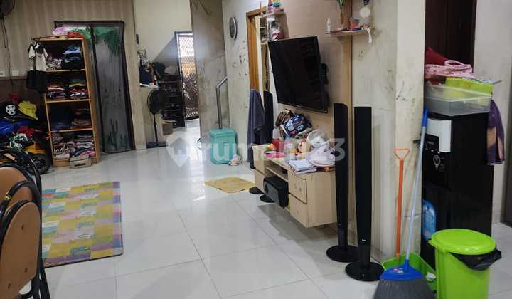 Dijual murah turun harga rumah di Puri Gardena Jakarta Barat 2