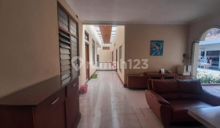 Central City Commercial Area Thamrin Street House 2