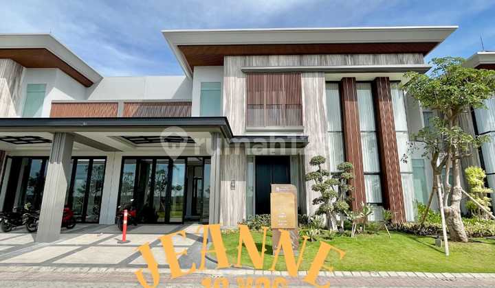 New Pakuwon City House, Luxurious and Private