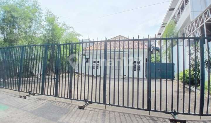 Disewakan Rumah atau Cafe Jalan Raya Arjuno