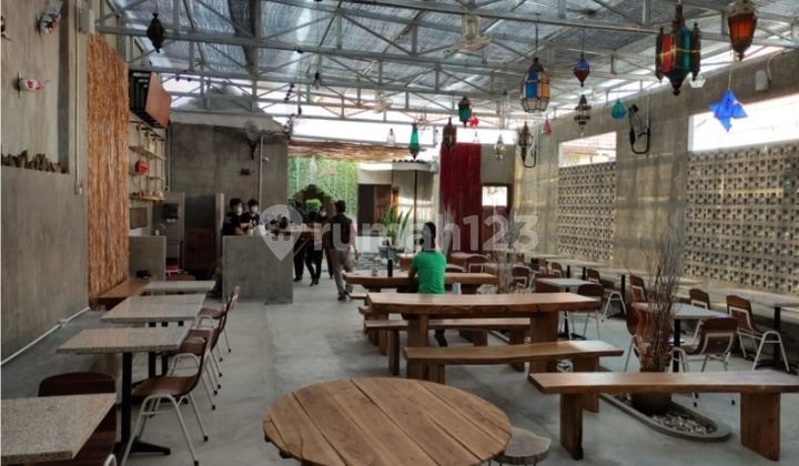 Disewakan Rumah Area Taman Bungkul Pusat Kota Surabaya Cocok Untuk Cafe Dan Klinik 2