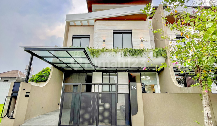 Rumah Baru Graha Famili Dengan Private Lift