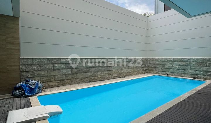 Disewakan Rumah Mewah Citraland Bukit Golf Semifurnish