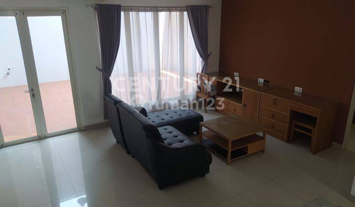 Rumah Full Furnished Di Vassa Terrace, Siap Huni  1