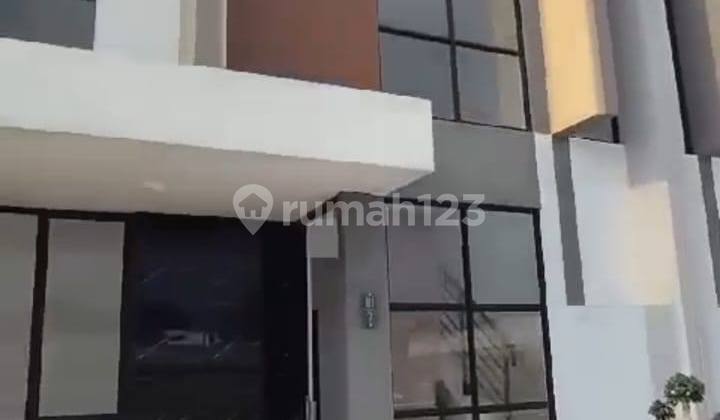 Nice House Furnished SHM Serpong Garden near AEON MALL BSD