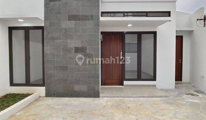 Rumah Model Bali | 5 Menit ke Tol Cimanggis Golf & Cibubur | Pinggir Jalan | Bebas Banjir 1