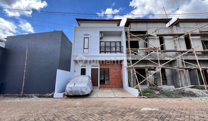 Rumah 2 Lantai | Pinggir Jalan Utama | 12 Menit ke Tol Cijago | Free Biaya - Biaya | Bebas Banjir 2