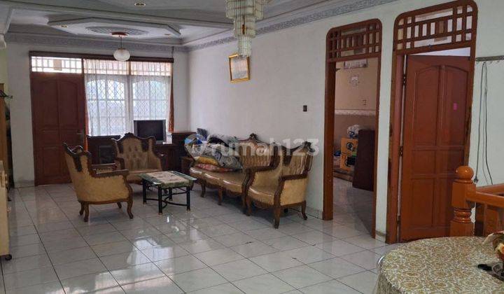 Dijual Cepat Ruma Daerah Harapan Baru I,2 Lantai Lokasi Strategis 2