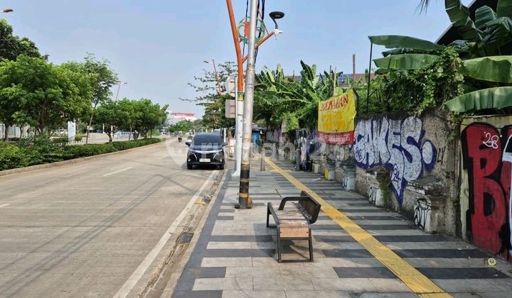 Strategic Land Plot 3005m Near Jakarta International Stadium Strategic Land Plot 3005m Near Jakarta International Stadium