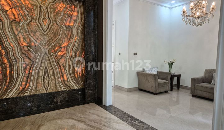 Rumah Mewah Premium Baru 2.5 Lantai Dalam Komplek di Pondok Indah Rumah Mewah Premium Baru 2.5 Lantai Dalam Komplek di Pondok Indah