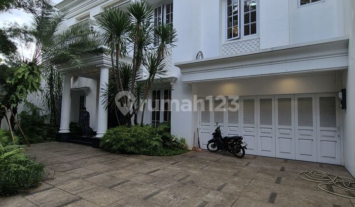 Rumah Mewah Premium Baru 2.5 Lantai Dalam Komplek di Pondok Indah