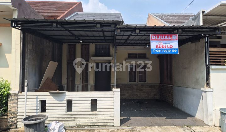 Fast Sale: 1-Story House in Global Mansion Housing, Tangerang Fast Sale: 1-Story House in Global Mansion Housing, Tangerang