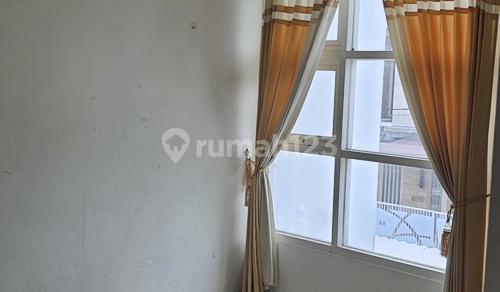 For Rent.Delta Regency House 2