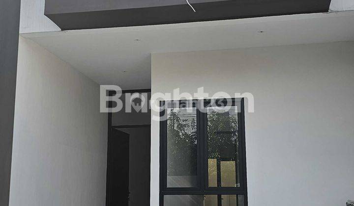 Dijual Rumah 2 lantai minimalis Scandinavian Tenggilis 1