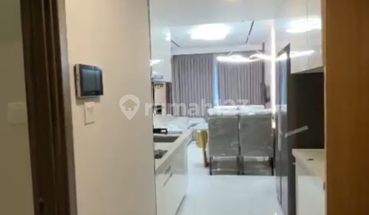 Disewakan Apartment 3 Kamar Tidur Full Furnished Dekat Aeon Mall