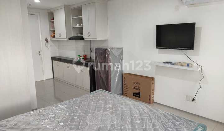 For Rent Nice Studio Type Apartment Fully Furnished Tuscany BSD For Rent Nice Studio Type Apartment Fully Furnished Tuscany BSD