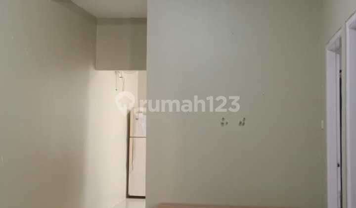 Semi-Furnished House for Rent in Mediterania Batam Centre
