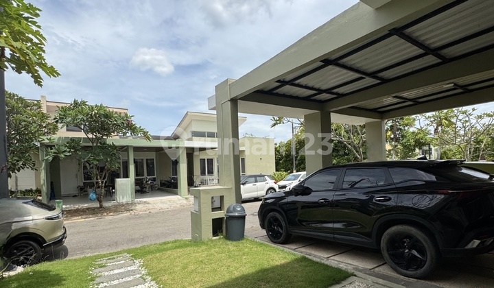 Beautiful and Well-Maintained House in Orchard Park Batam 2