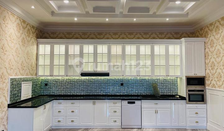 Rumah Model American Classic, Dekat Aeon Mall dan Pintu Tol Bsd 2