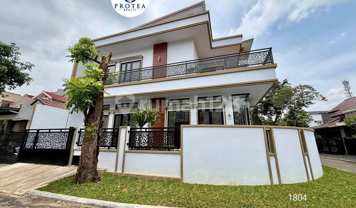 Rumah Mewah Hook Nyaman di Kencana Loka, BSD 1