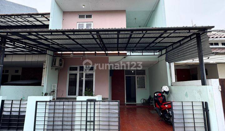 Rumah Semi Furnished 2 Lantai Sudah Renovasidi Bintaro Sektor 2 1