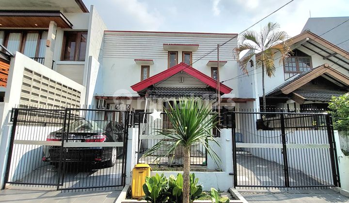 Rumah Klasik Dengan Tanah Luas & Harga Murah Di Bintaro Sektor 2 