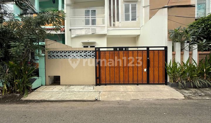 Brand New House Graha Bintaro Strategic Location Near Parigi Toll Road