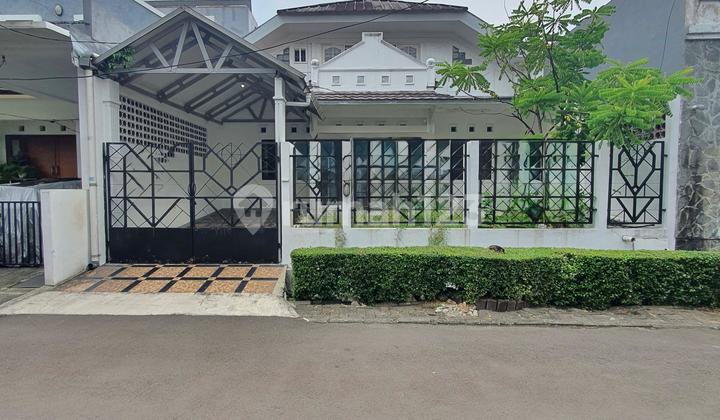 Rumah Bagus Terawat 2lantai Di Bintaro Sektor 3a Lokasi Strategis