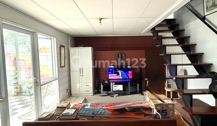 Rumah Asri Terawat Di Bintaro Sektor 3a - 6 Menit Ke Stasiun Krl 2