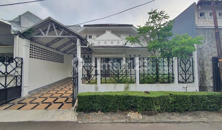 Rumah Murah Siap Huni Strategis Dekat Bintaro Plaza & Stasiun Rumah Murah Siap Huni Strategis Dekat Bintaro Plaza & Stasiun