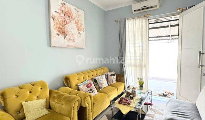 Rumah Minimalis Semi Furnished Sudah Renovasi Di Ciputat - Shm  2