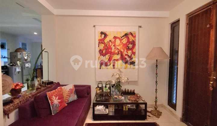 Rumah Minimalis Asri 2 Lantai Strategis Di Sektor 8 Bintaro 2