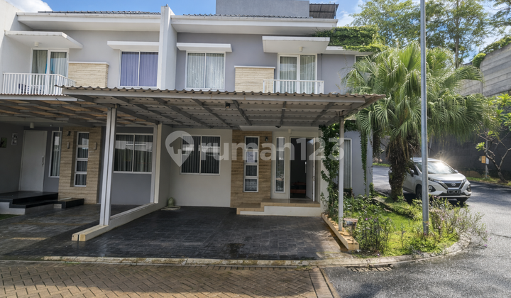 Ready-to-Live Hook Position House with Wide Road Access in Cibubur Country Bogor