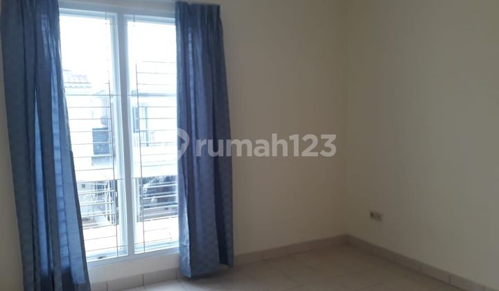 For Rent Comfortable House in a Strategic Area, Near Toll Road and Mall! For Rent Comfortable House in a Strategic Area, Near Toll Road and Mall!