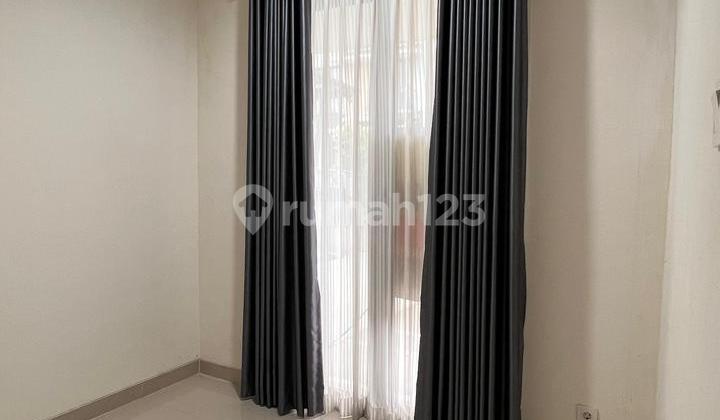 FOR RENT: CBD CIBUBUR HOUSE NEVER OCCUPIED AT ALL!