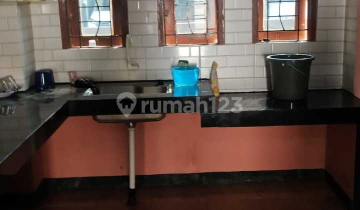 Dijual Rumah 2 Lantai Harga Terjangkau Rp600 Juta! 2