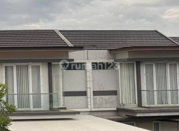 Rumah Bagus 2 Lantai Semi Furnished Siap Huni di Cibubur, Jakarta Timur 2