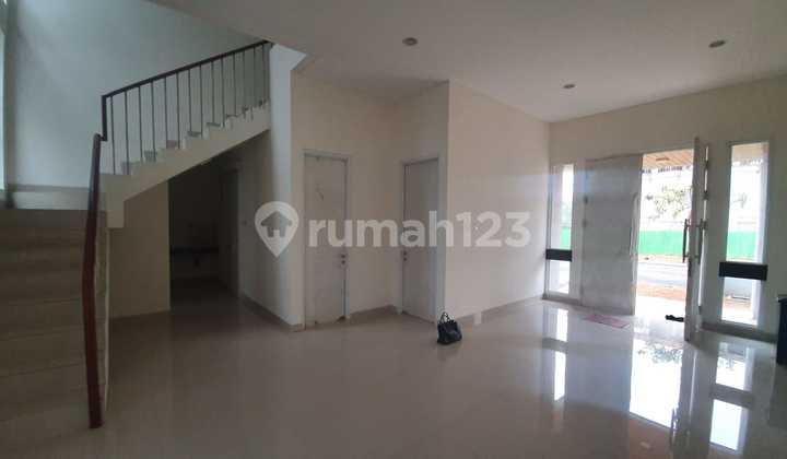 DIJUAL RUMAH LUAS SIAP HUNI CBD CIBUBUR LOKASI STRATEGIS ! 2