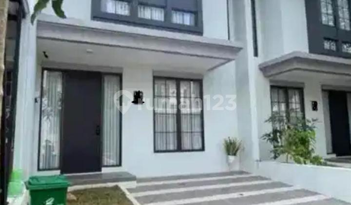 DIJUAL RUMAH 2 LANTAI LINGKUNGAN NYAMAN DAN EKSKLUSIF CITRALAND!!