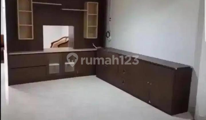 DISEWAKAN RUMAH 2 LANTAI RAFFLES HILLS CIBUBUR 2