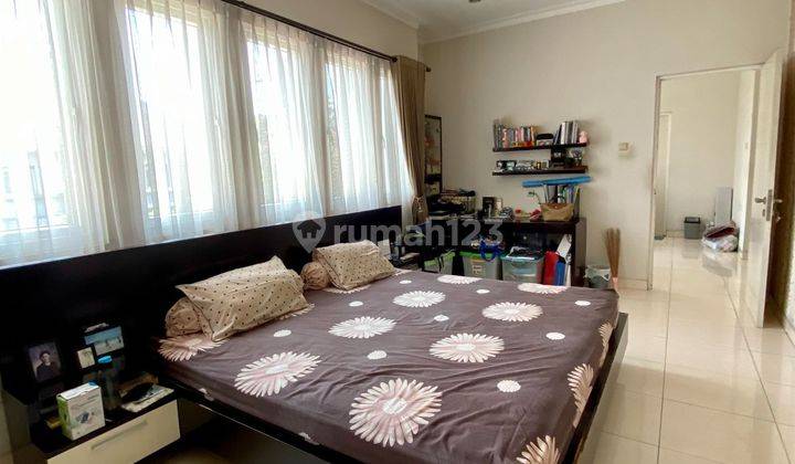 Rumah 2 Lantai Semi Furnished di Cluster Coatesville , Jakarta Timur 9