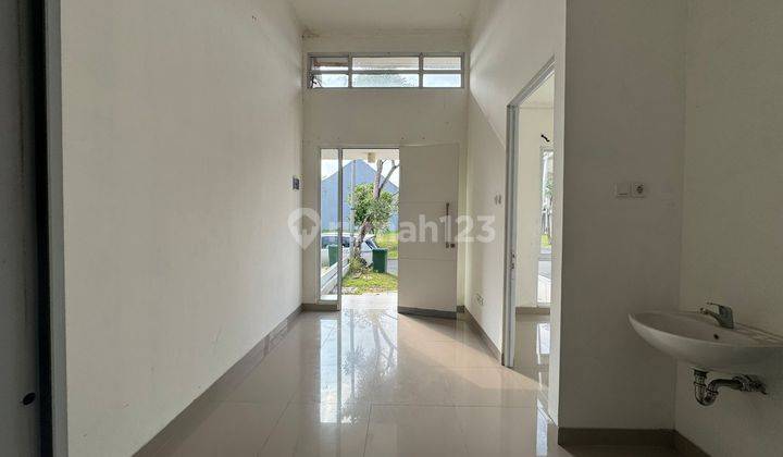 Rumah Bagus Unfurnished di Citraland Cibubur, Bogor 2