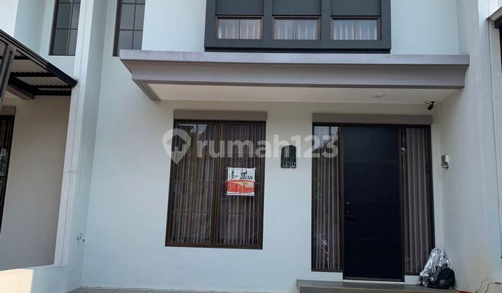 FOR SALE CITRALAND CIBUBUR HOUSE SEMI FURNISHED!!