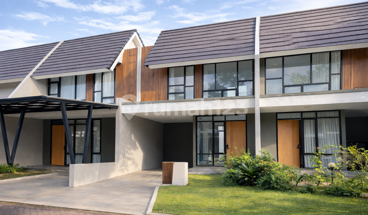 Brand New House 2 Lantai ,Akses Mudah ke Mall Metland Transyogi Cileungsi Brand New House 2 Lantai ,Akses Mudah ke Mall Metland Transyogi Cileungsi